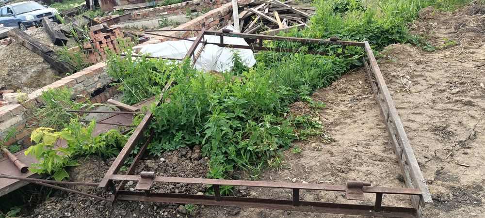 Продам аварийный знак и прочее