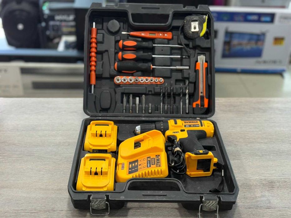 Винтоверт DeWalt