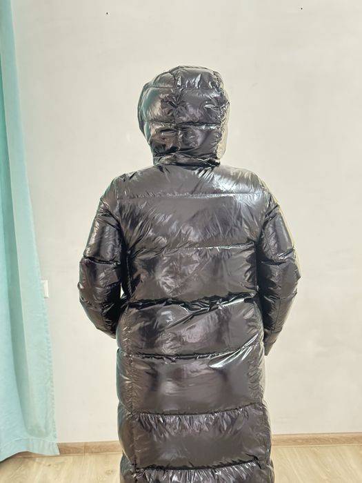 Продам пуховик фирмы Torriss