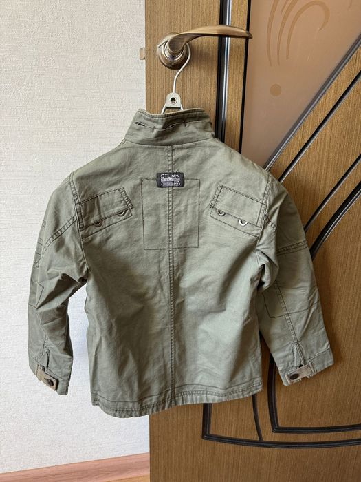 Куртки на мальчика, жилет, брюки, рубашки