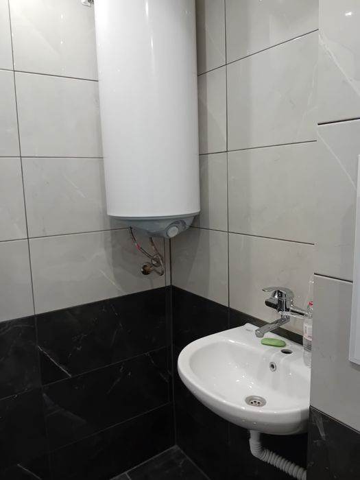 Продава се Едностаен апартамент в Шумен, Тракия - 42 кв.м за 1640 €/кв.м - Снимка #5