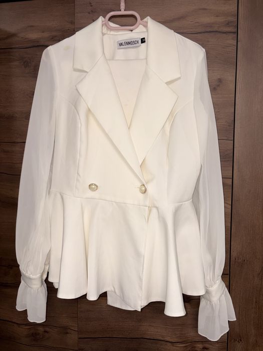 Любое платье и двойки по 5000!