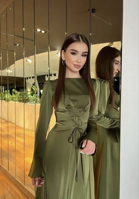 Платье женское праздничное