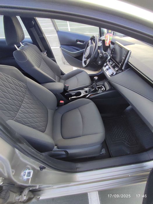 Toyota Corolla Sedan 1.5 model Business