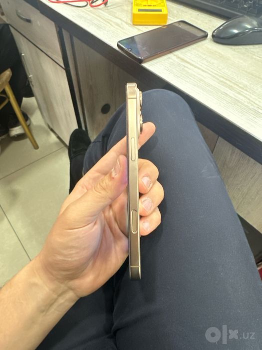 Iphone 16 pro max 256 g 90% yomkost simkartali