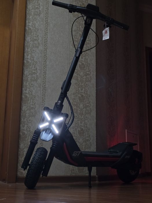 Новый ninebot zt3 pro ! + Подарок
