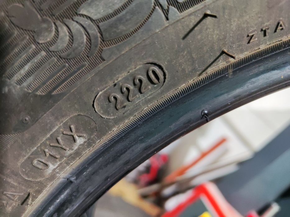 4 бр зимни гуми 205/55/17 Michelin