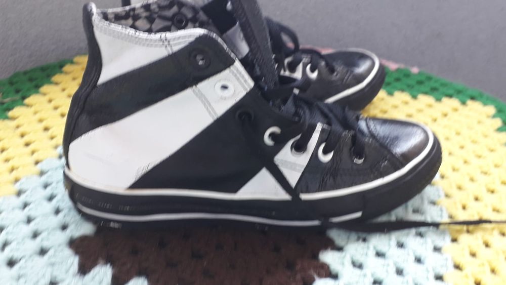 Conversi din piele naturală