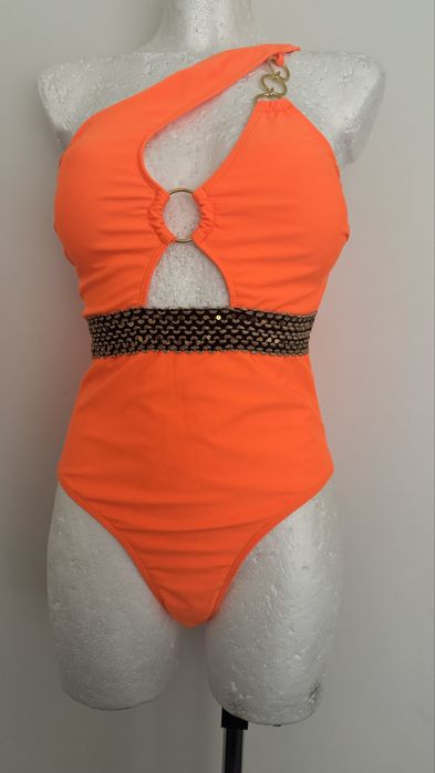 Costum de baie intreg nou marimea M