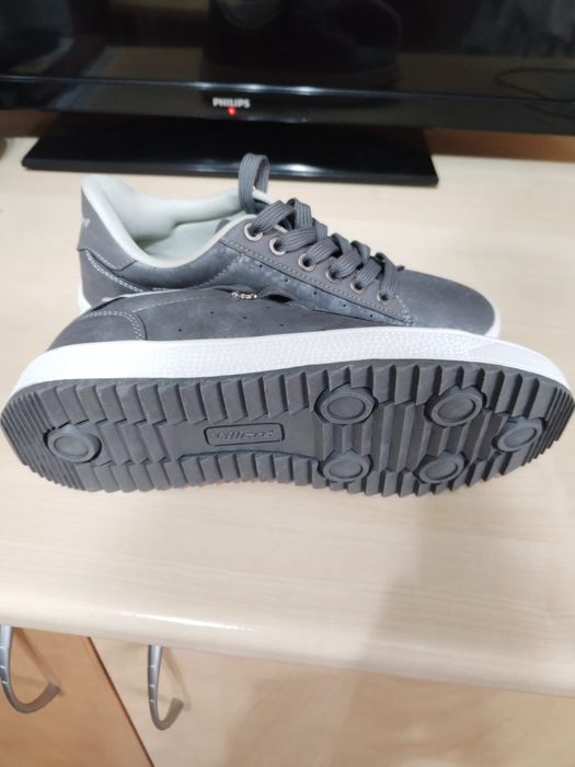 Vând încălțări damă