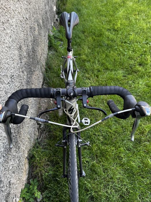 Vand cursiera specialized full aluminiu