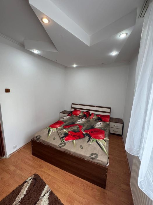Inchiriez apartament 3 camere Ostroveni, Cina