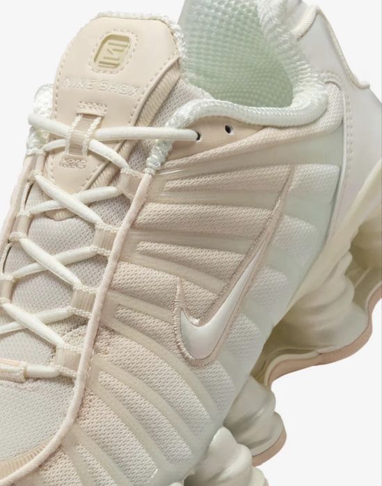 Nike Shox “Pearl White”