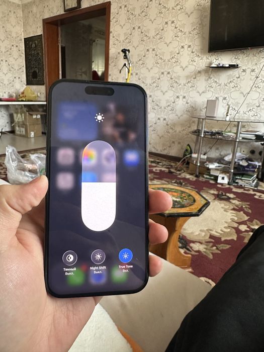 IPhone 15 pro 128 gb