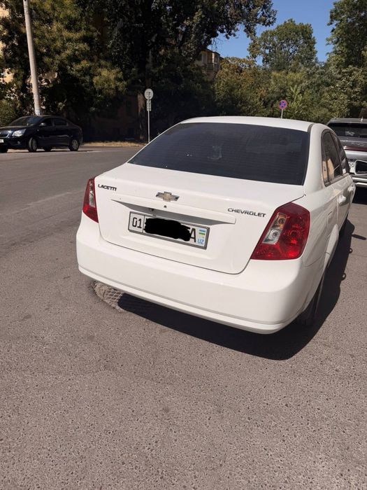 Lacetti Gentra avtomat lyukli ozimniki