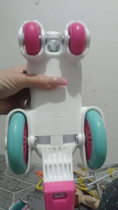 Продам роликовые коньки