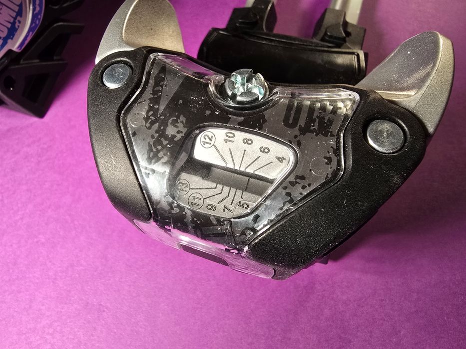 Atomic Tracker MNC 13