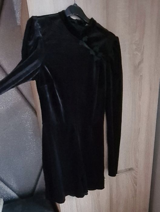 Salopeta scurta din catifea