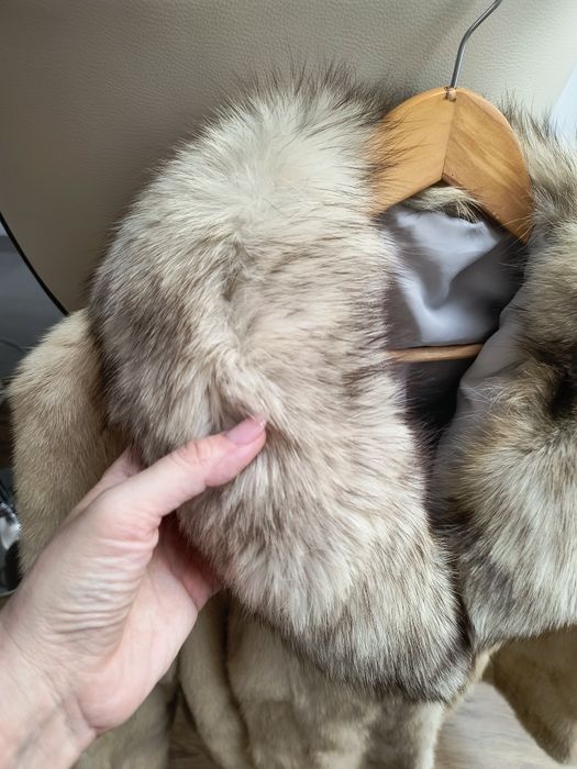 Vând haina blana vizon noua