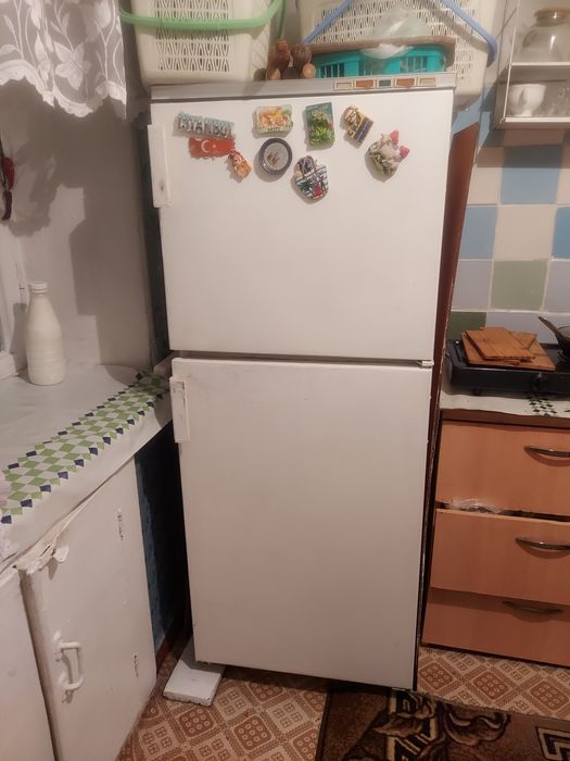 Холодильник советский