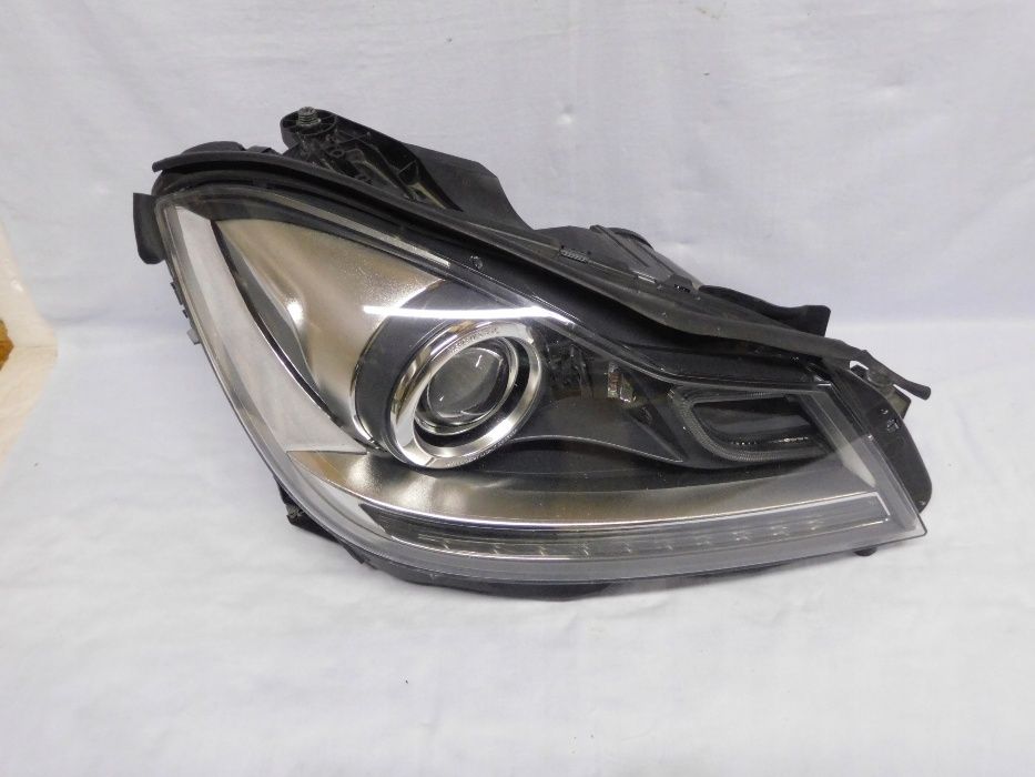 Mercedes W204 C class ils lci lift facelift far xenon bi xenon led
