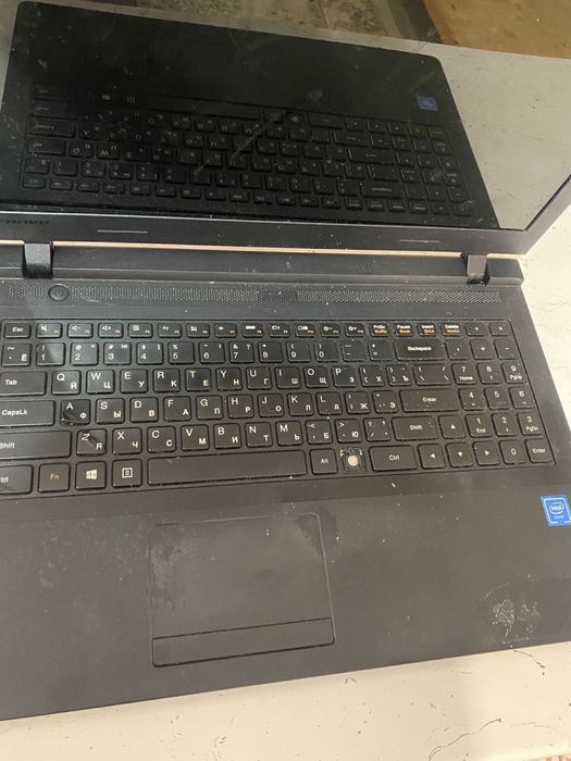 Ноутбук для запчасти