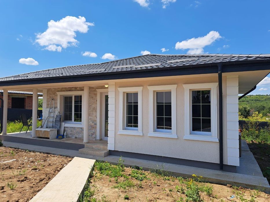 Casa plan parter 95 mp,HLINCEA,teren 340 mp.