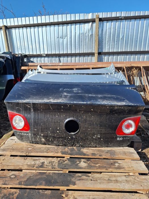 hayon volkswagen passat b6 berlina 2010