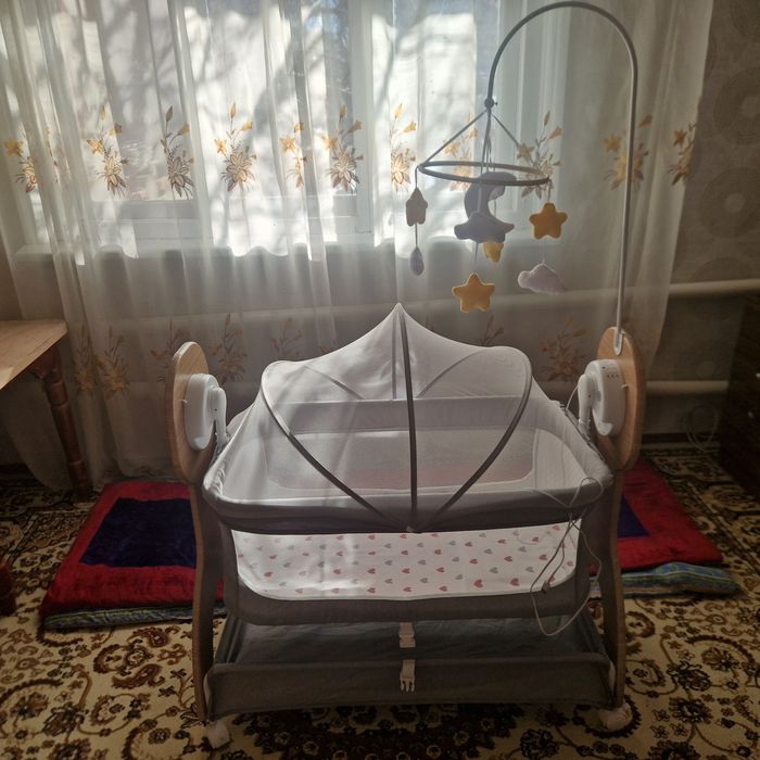 Детская люлка кровать..