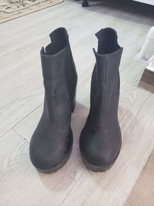 Ghete dama nr 38