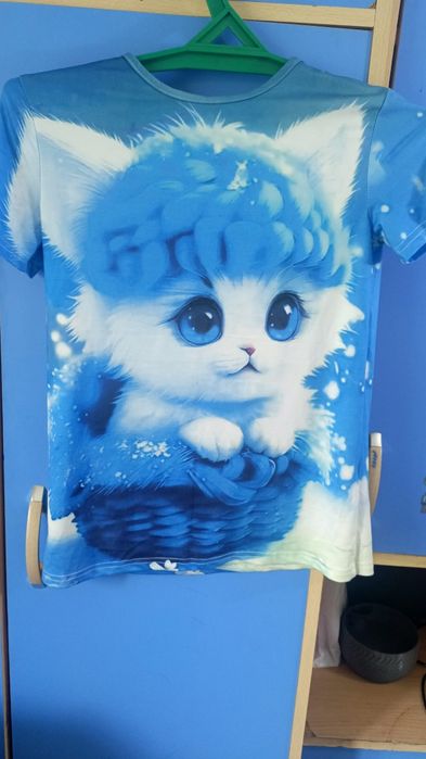 Продам детские вещи