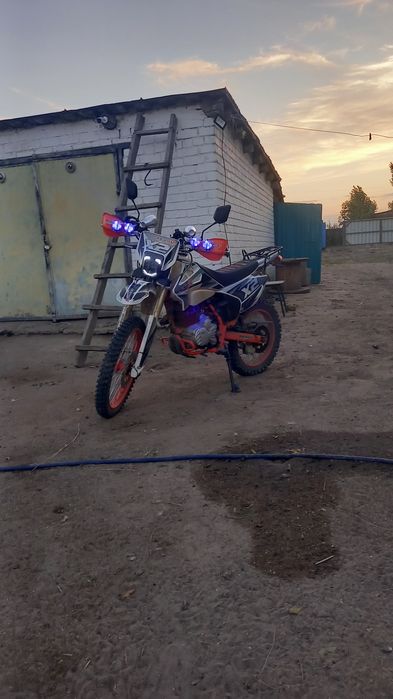 Продам эндуро бамх х2 300куб