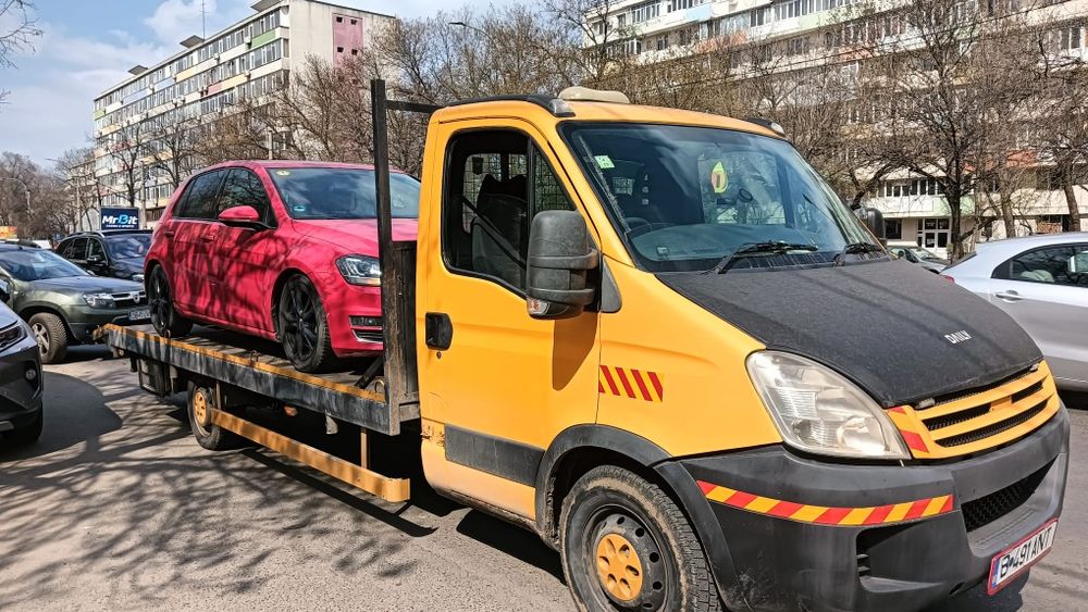 Tractari auto sec 1 2 3 4 5 6 preț 200 lei
