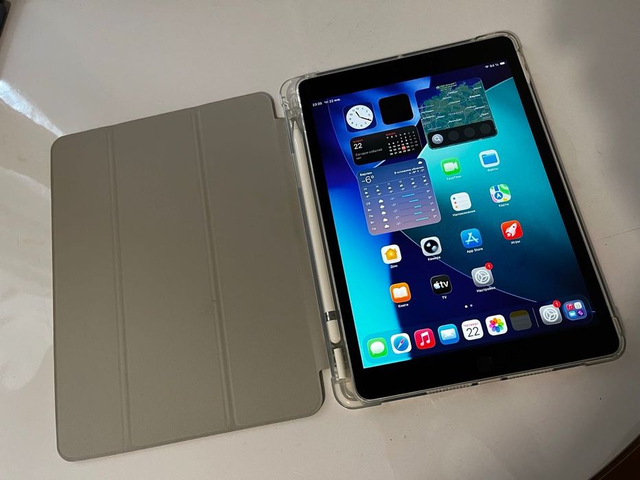 iPad 9 + Pencil + чехол. В идеальном состоянии