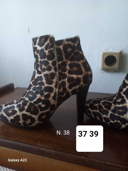 Дамски  боти от естествена кожа