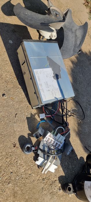 Части за климатици Toshiba компресори, платки, перки