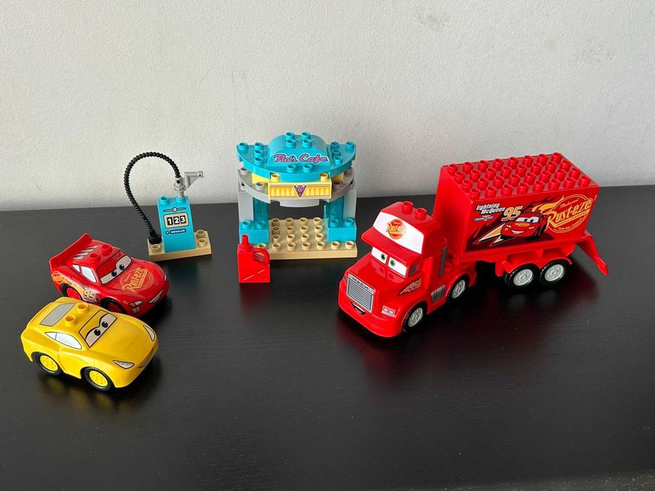 Lego Duplo 10846 Flo`s Cafe McQueen