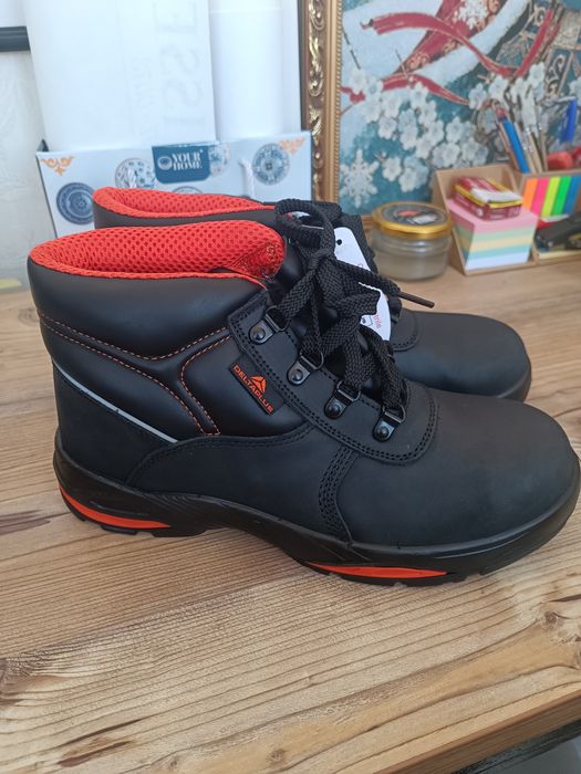 Мужские ботинки 42р