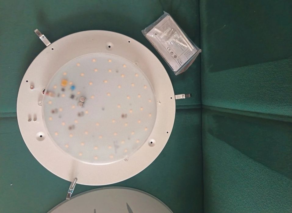 Plafoniera LED noua