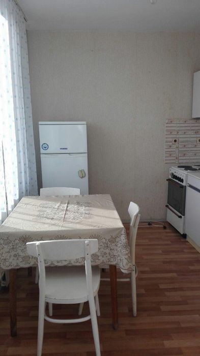 Дава се под наем Едностаен апартамент в София, Люлин 7 - 50 кв.м за 325 € - Снимка #1