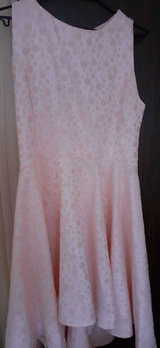 Официална рокля Л р/ер, отговаря на М