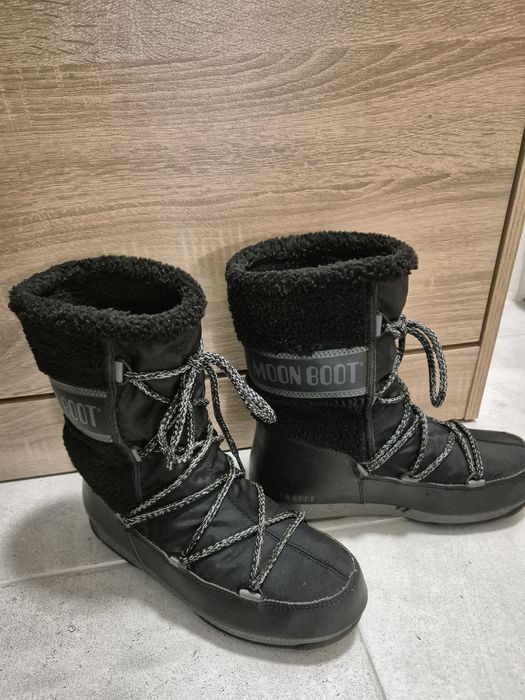 Дамски ботуши Moon boot