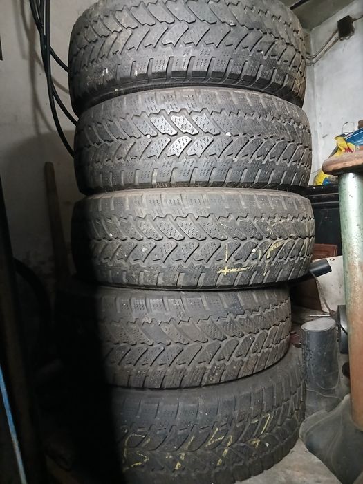 Anvelope auto ..diferite dimensiuni