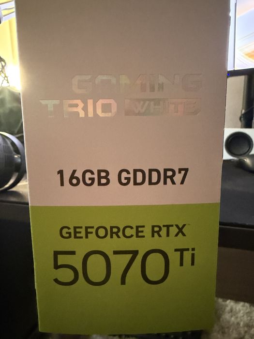 MSI GAMING TRIOX White RTX 5070Ti 16GB GDDR7