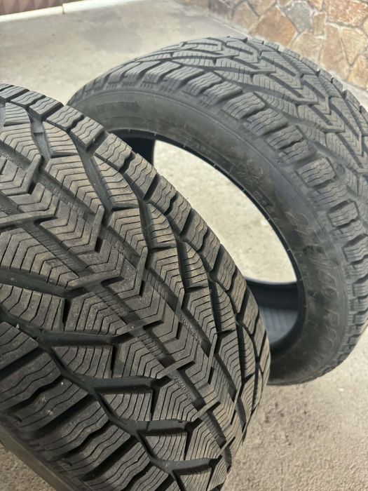 2 броя гуми Tigar 275x40 R20 на 100 км пробег !