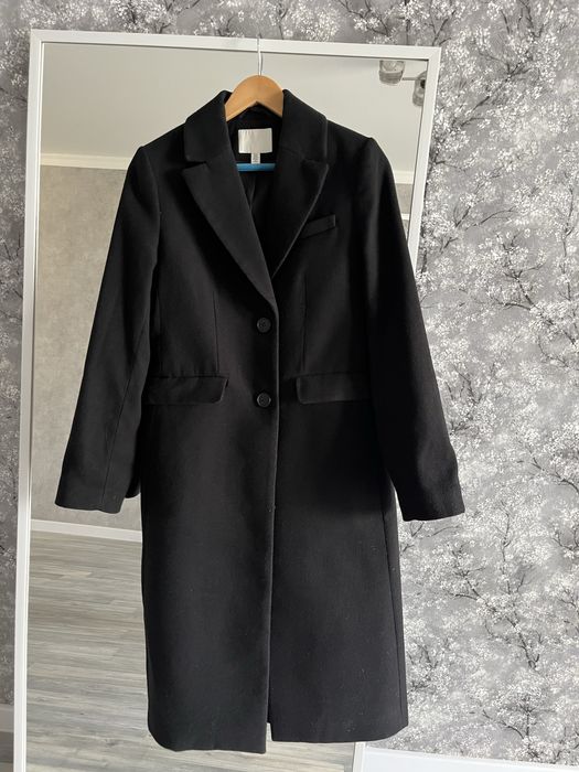 Пальто черное классическое