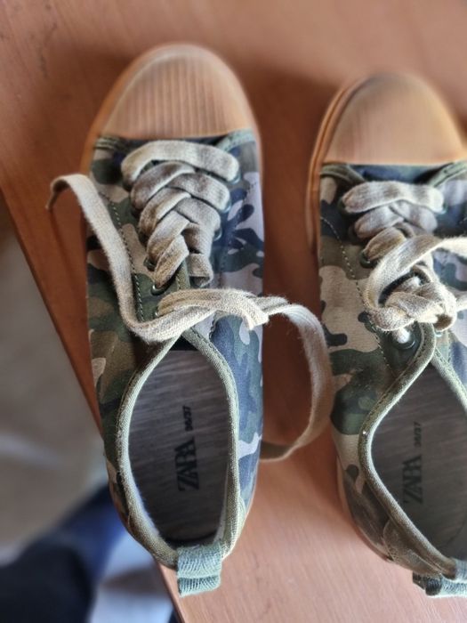 Tenisi zara marime 36-37