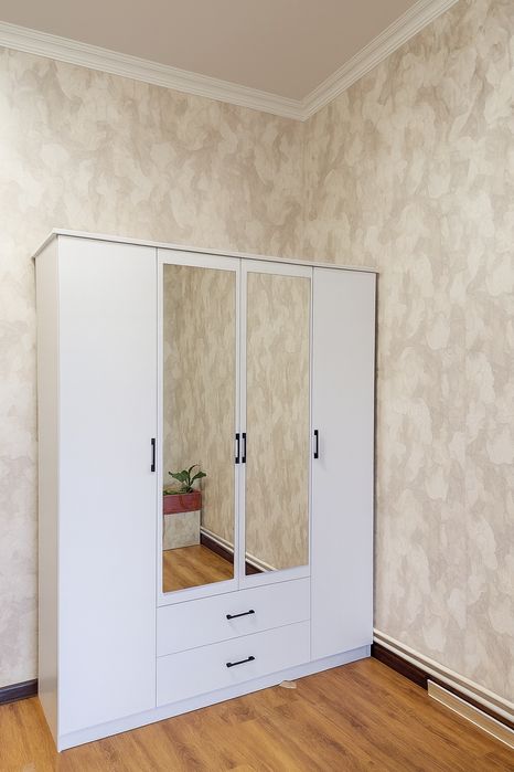 Мебел для дома и спальни