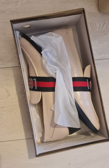 Vând mocasini superbi nr 38
