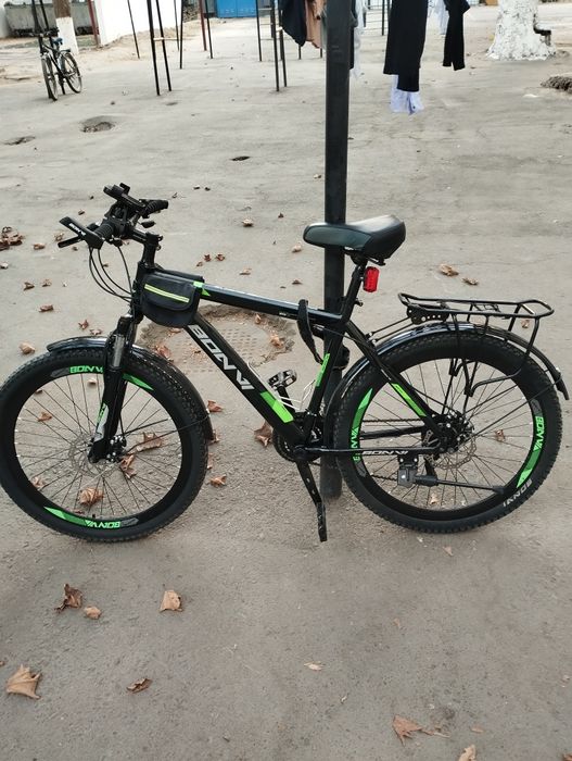 Velosiped sotiladi yaxshi holatda bugun erta olganga chiroyli narx